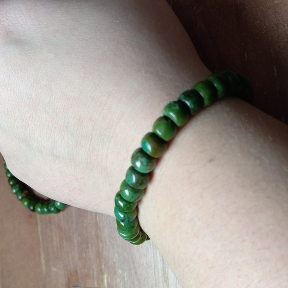 Turquoise Small Bead Stretchy Bracelet - Picture 2 of 4